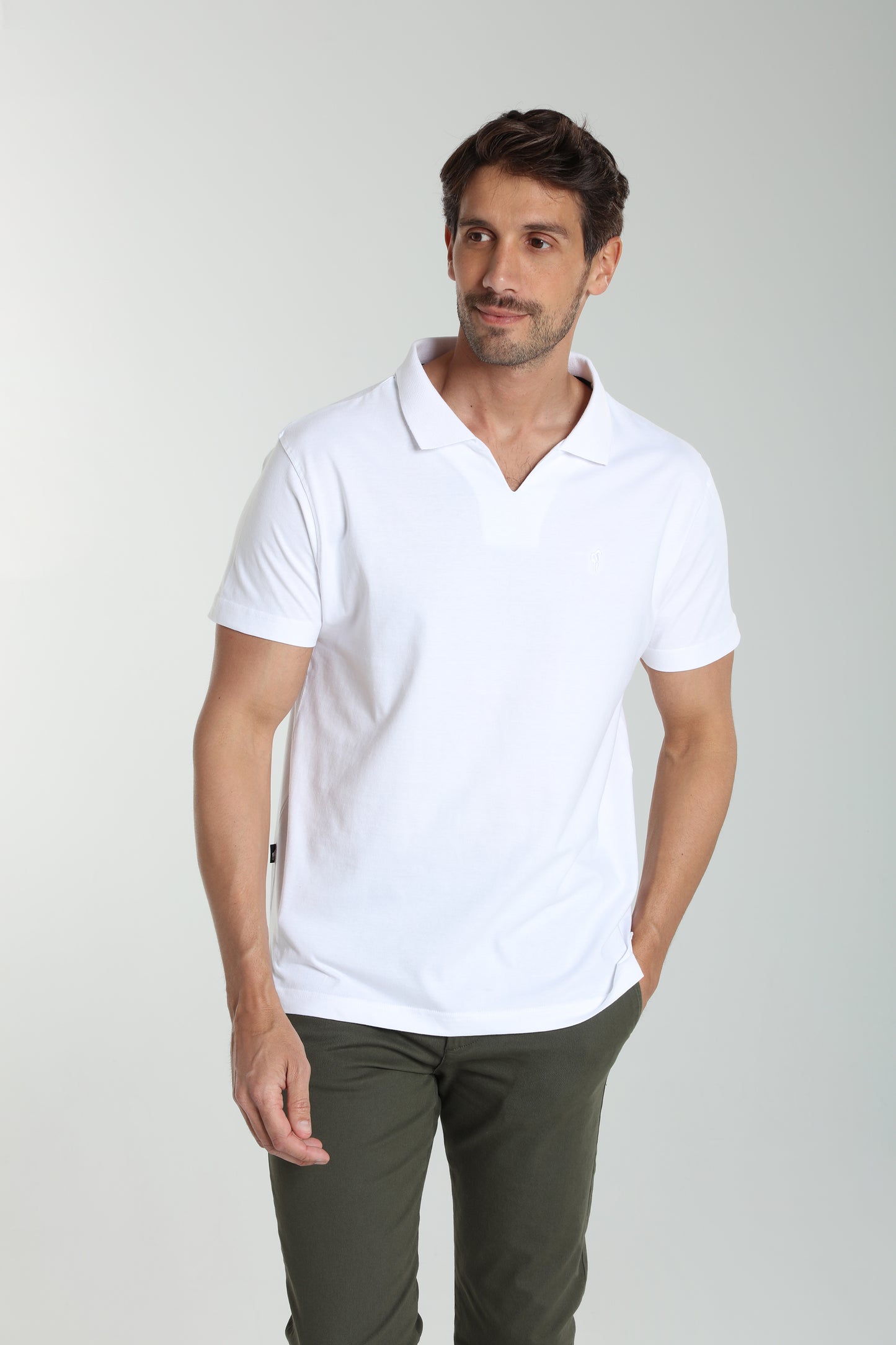 Polo manches courtes PAT blanc