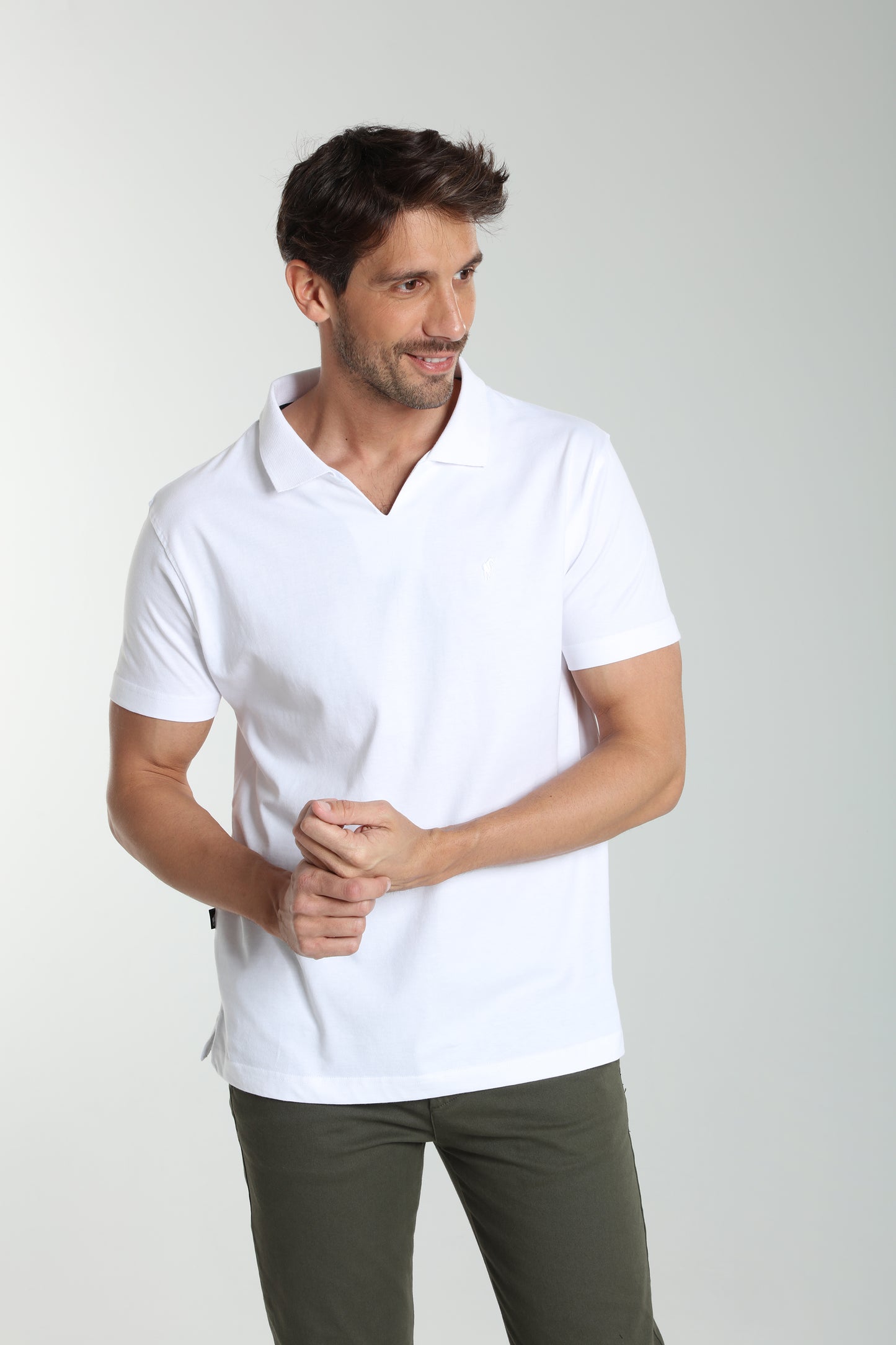 Polo manches courtes PAT blanc