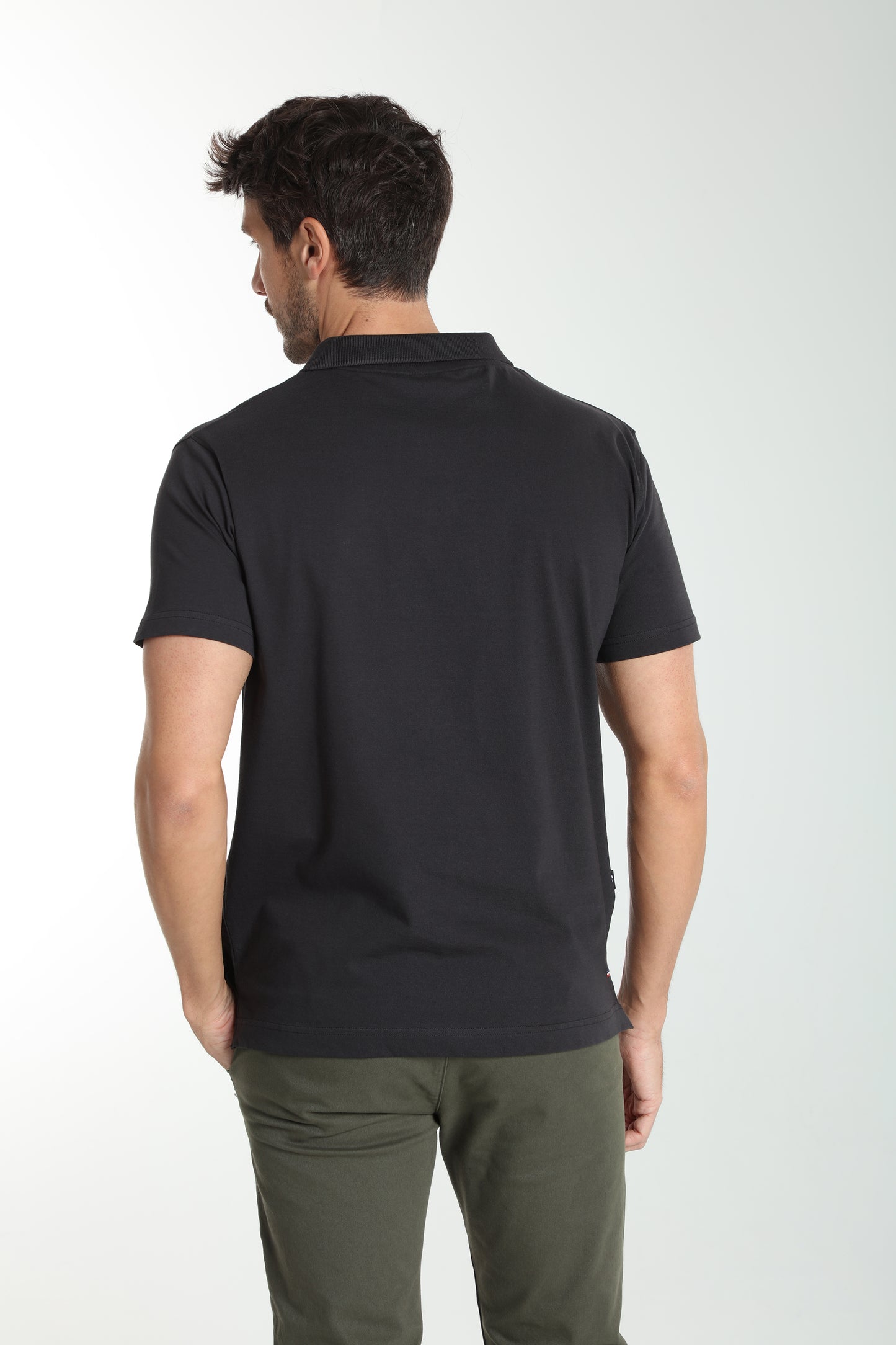 Polo manches courtes PAT noir