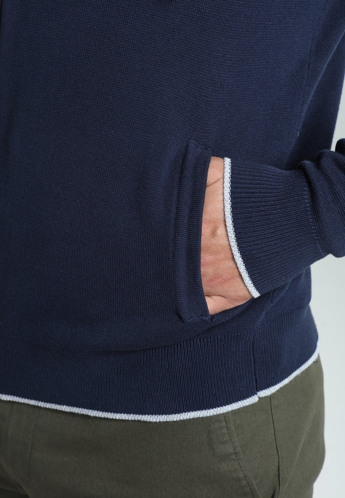 Gilet zippé à capuche Michel en coton Milano marine – Gentleman Farmer, vue 7