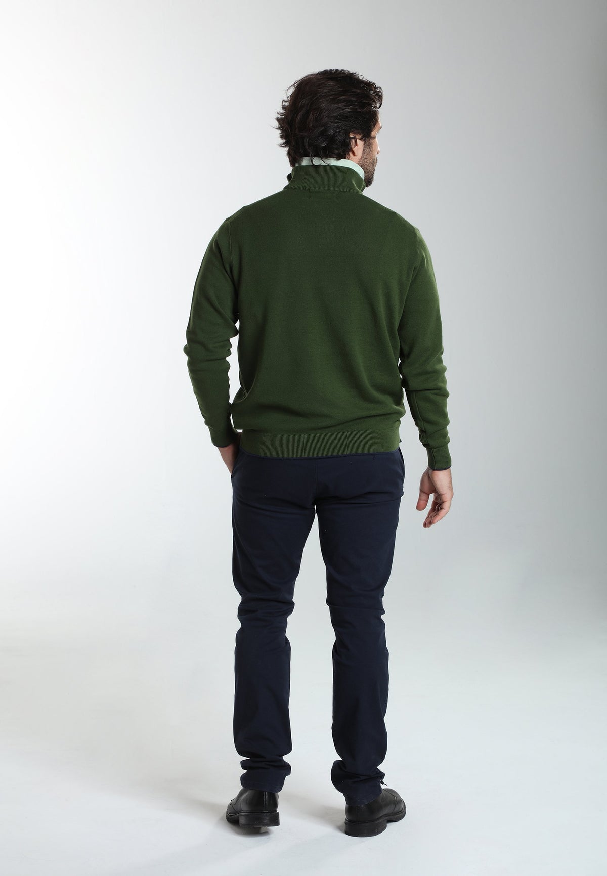 Pull col camionneur zippé Maxime en coton Milano kaki – Gentleman Farmer, vue 3