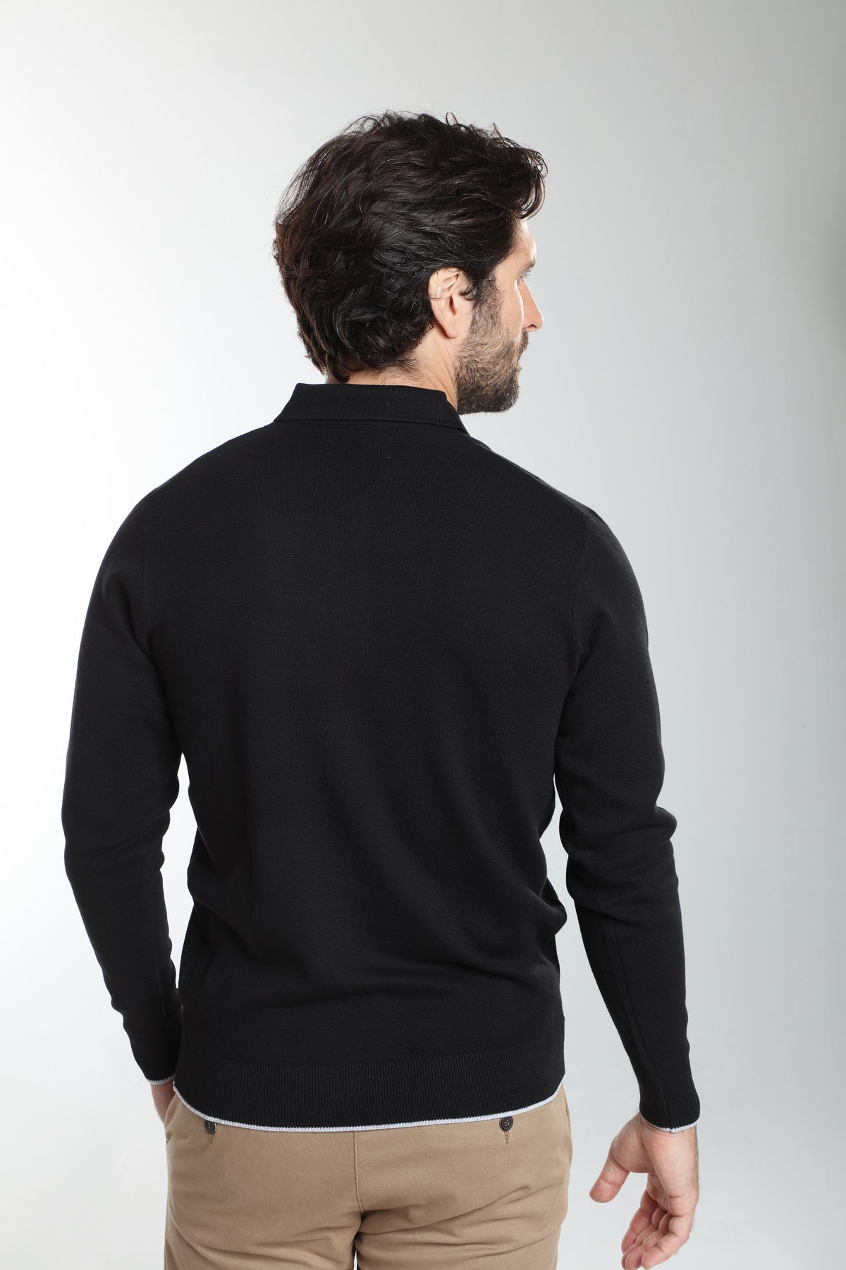 Pull col polo Marvin en coton Milano noir – Gentleman Farmer, vue 3
