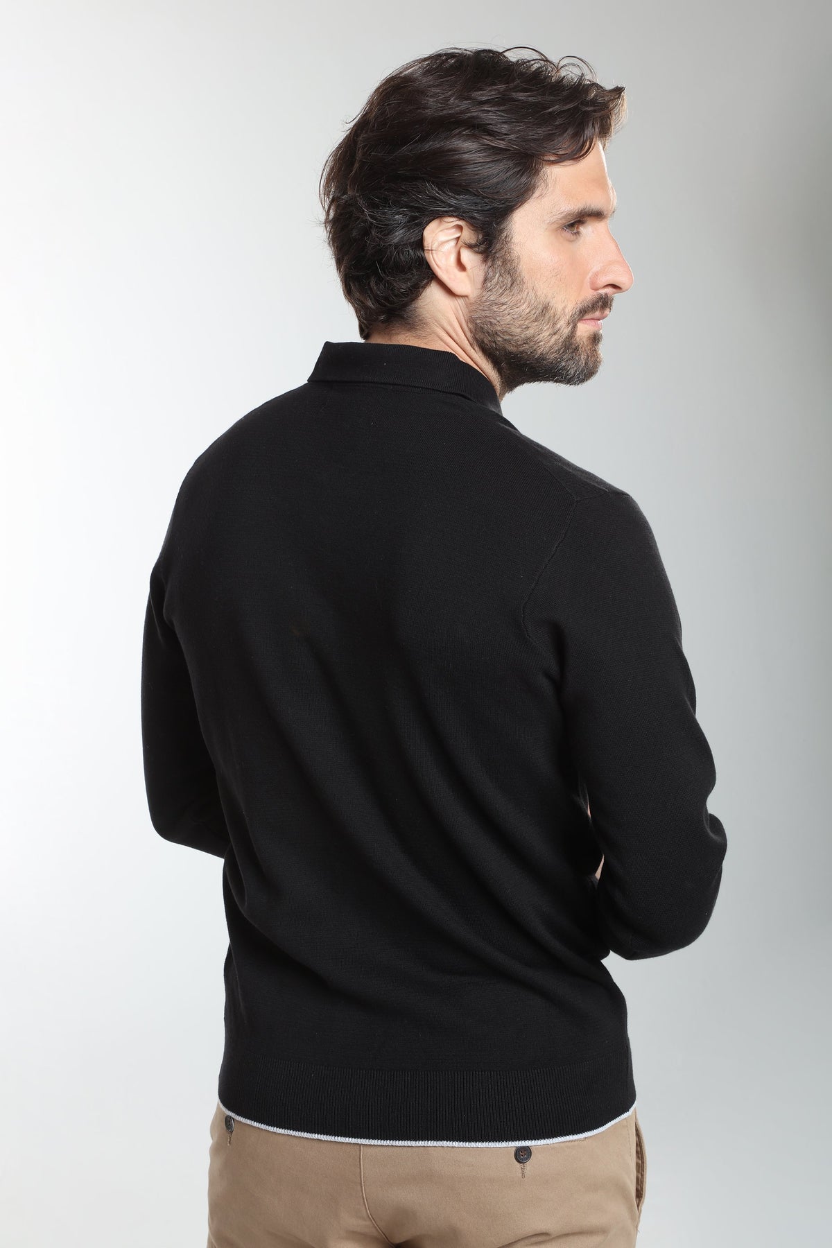 Pull col polo Marvin en coton Milano noir – Gentleman Farmer, vue 4