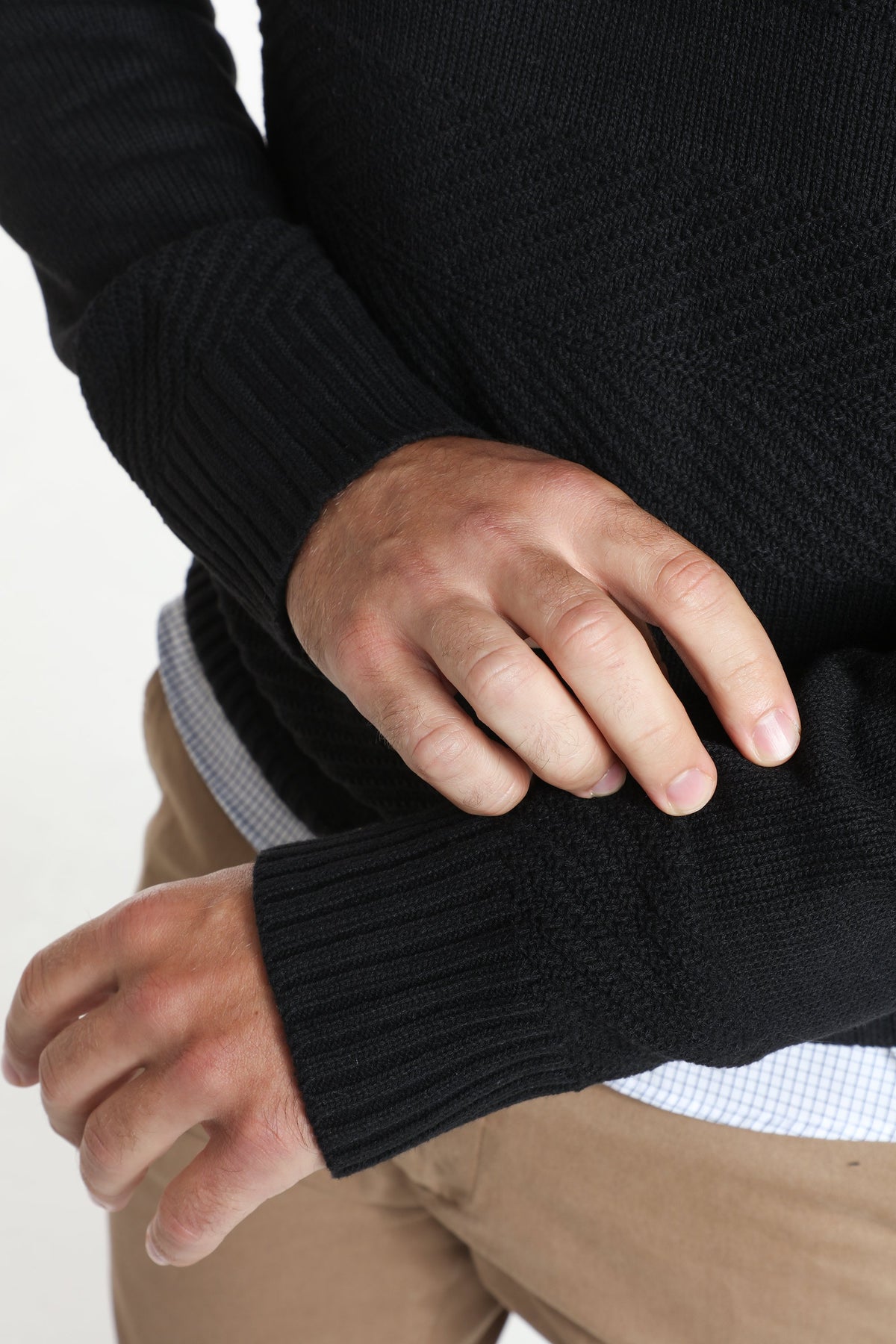 Pull col rond Luka en coton jacquard noir – Gentleman Farmer, vue 5
